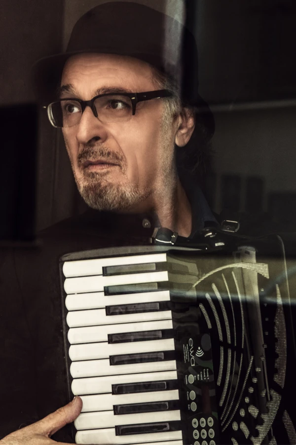 Eduardo De Crescenzo